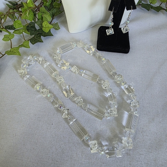 Vintage Artisan Crystal Glass Bead Necklace and Earrings Set - Picture 8 of 11